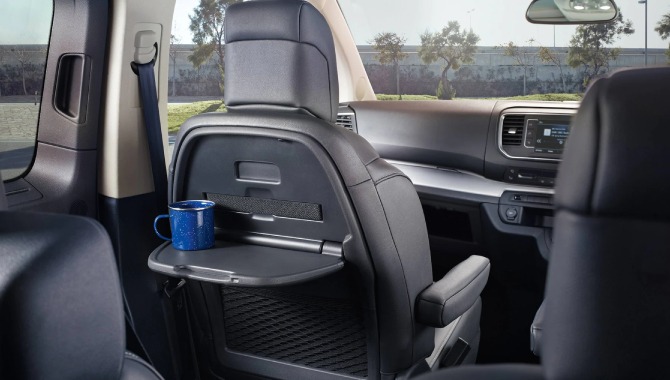 Vauxhall Vivaro Life Electric - Interior